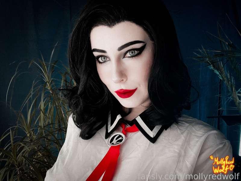 mollyredwolf image #11