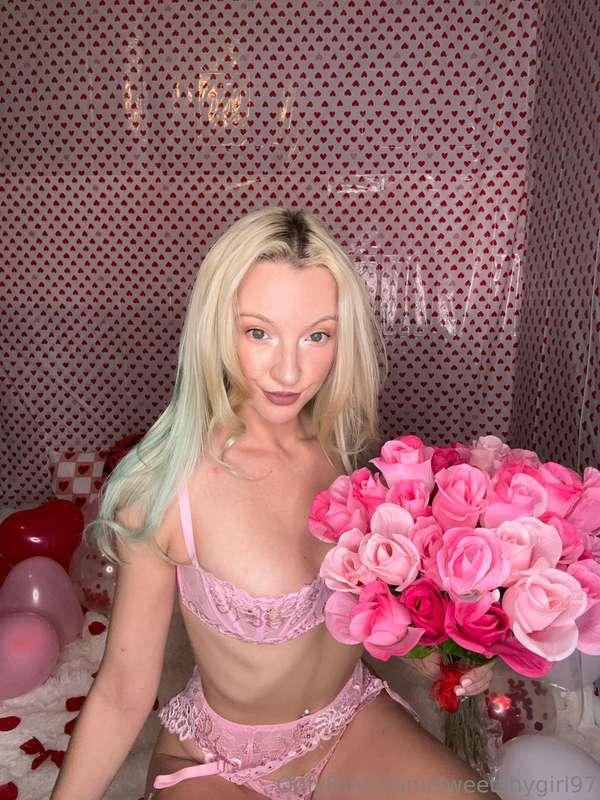 Do you have a valentine?👀💗