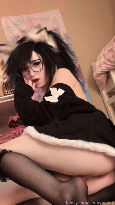 sleepybunny image #3
