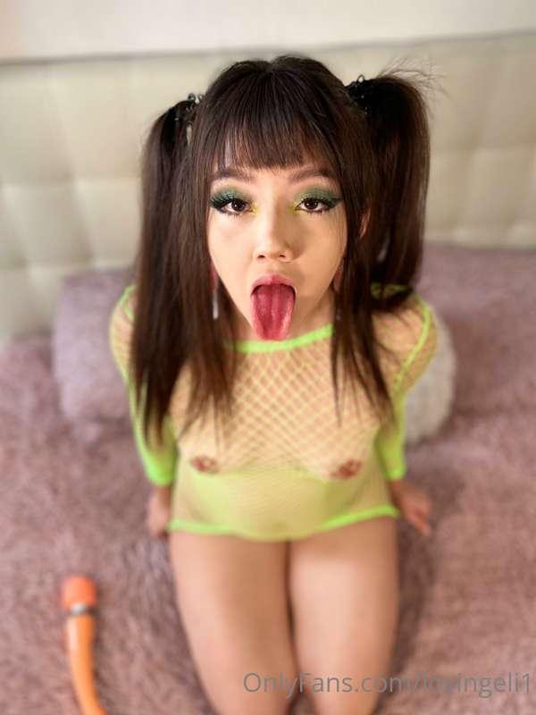 lovingeli1 image #0