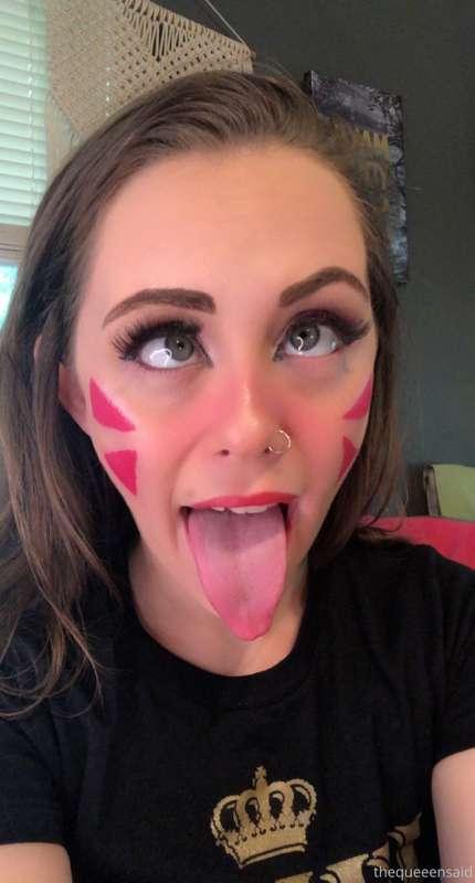 Do you like my D.Va make up🙈🥰