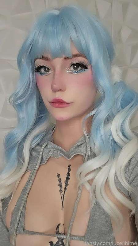 Snowbabe❄️🤍 
Just a couple of cute selfies 
Hope u don't mind 👉👈

#fyp #cosplay #babyface