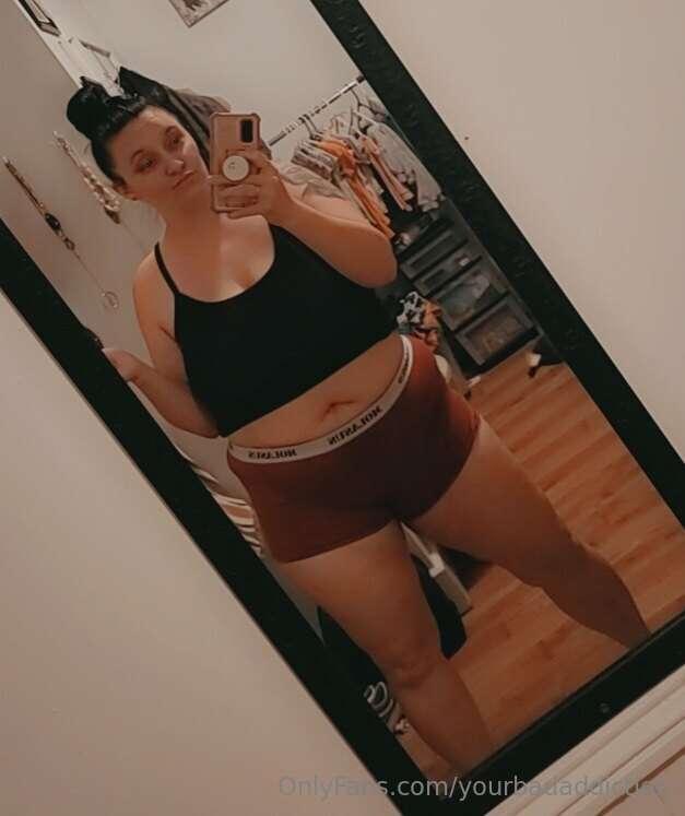 Chill kinda night but got pictures planned for this weekend ..