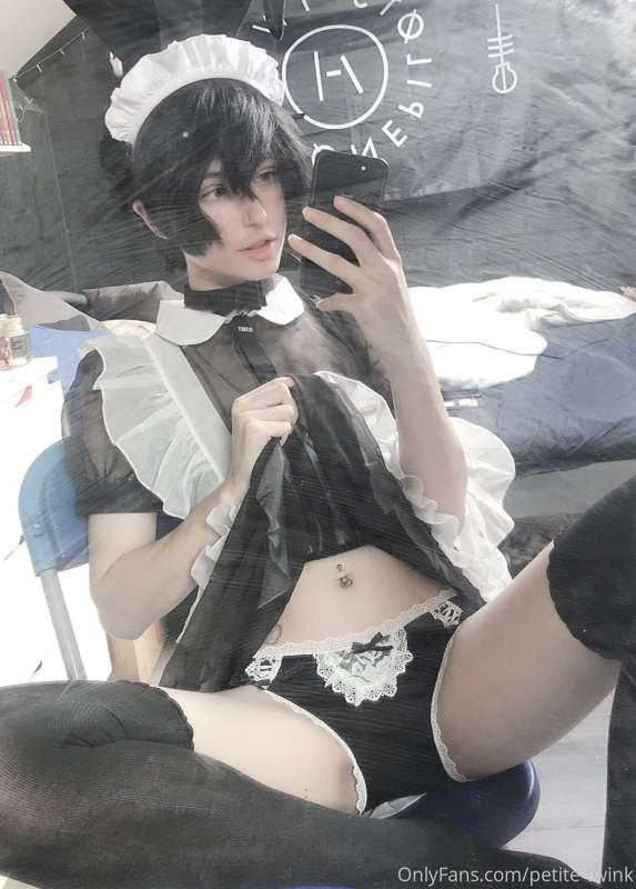 petite-twink image #0