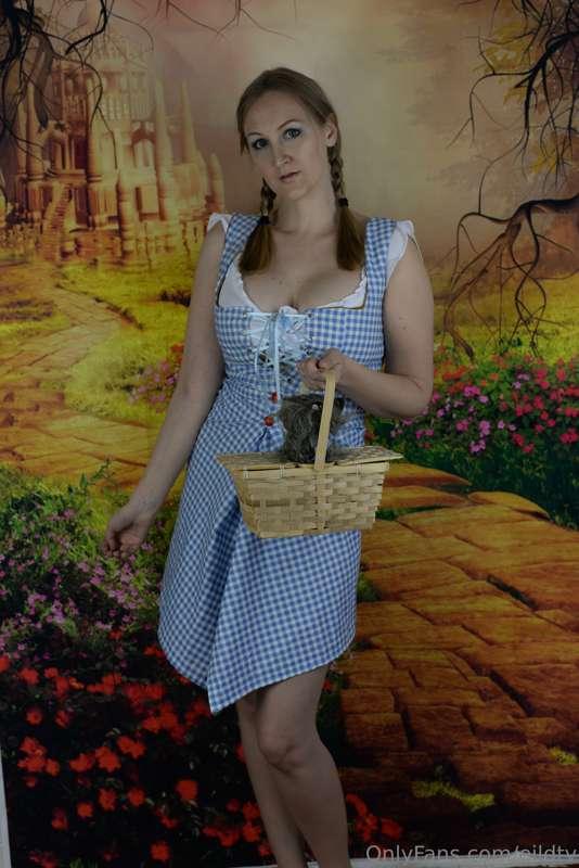 Dorothy and her ruby red stripper heels are ready to go home..