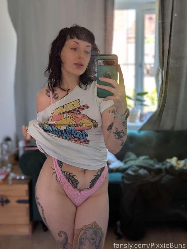 pixxiebuns image #3