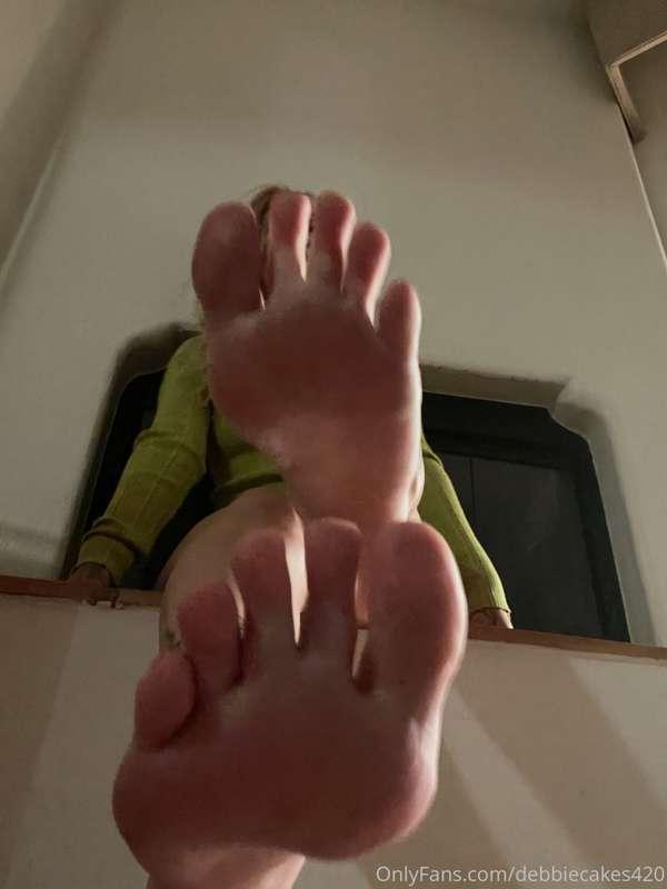 I didn’t forget my special feet lovers