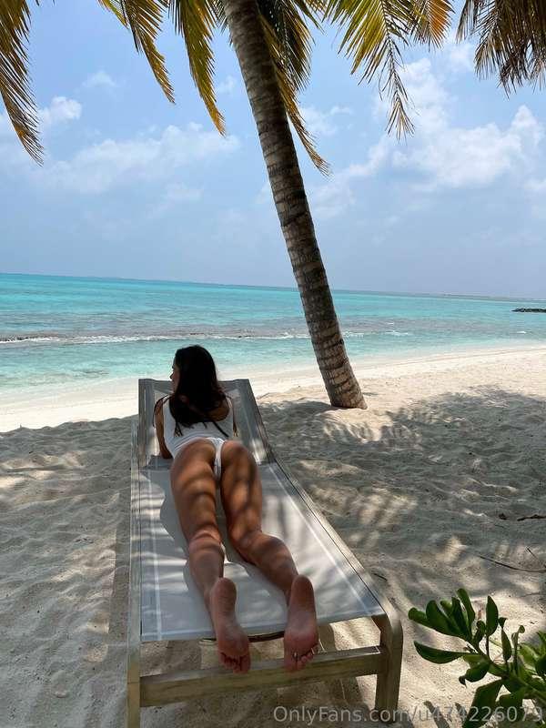 Relaxation day at the beach🥰