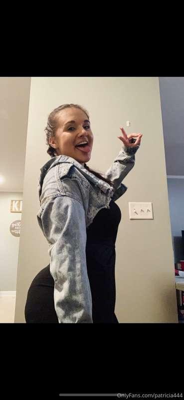 It’s my 24th birthday today!!! Birthday tips are much apprec..