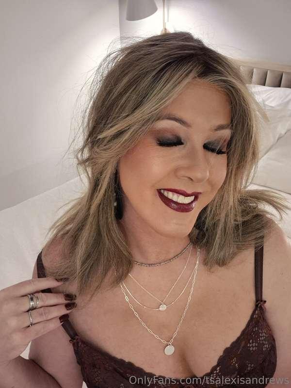 tsalexisandrews image #1