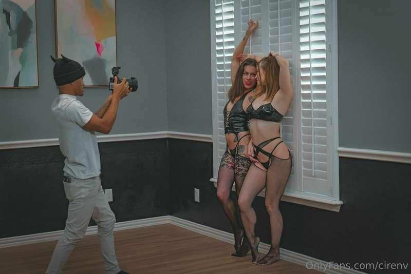@papiversacex is the luckiest man in the world getting to he..