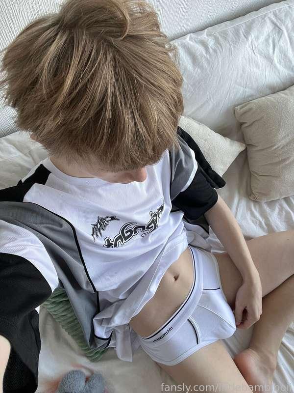 littlebambiboii image #1