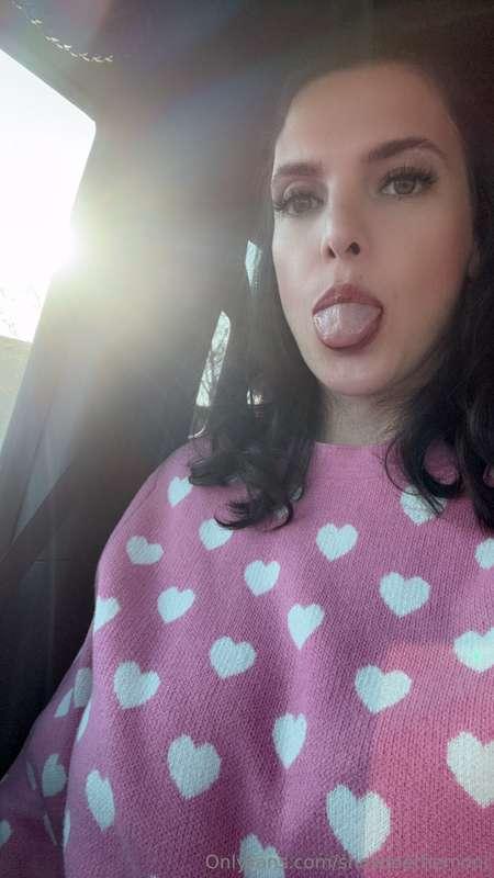 showmethemoni image #2