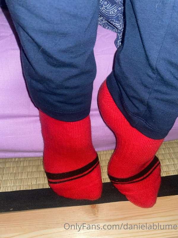 Mira que bonitas estas fotos de mis pies en el tatami com ca..