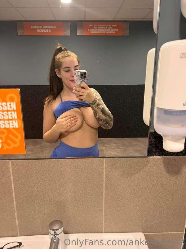 ankesneyers image #0