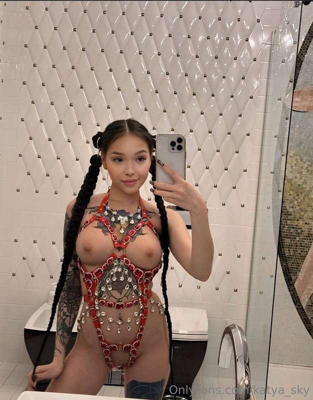 😈🥵 Pretty and wet always @animeshka is ready to fulfill any ..