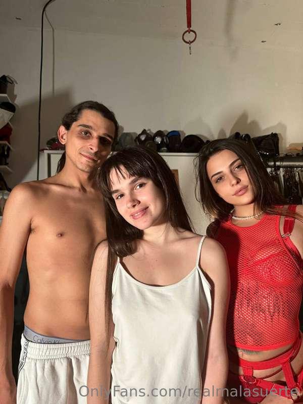 Chi riconosce questa 𝟏𝟖𝐞𝐧𝐧𝐞 super porca? Vi dico io chi è 😏 ..