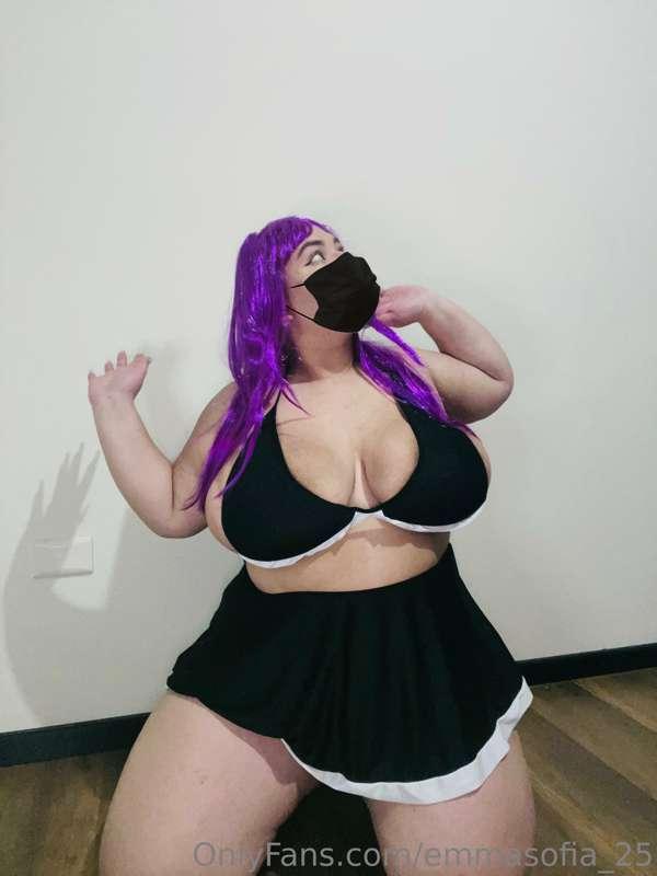 Quieres venir a quitarme la ropa?💋