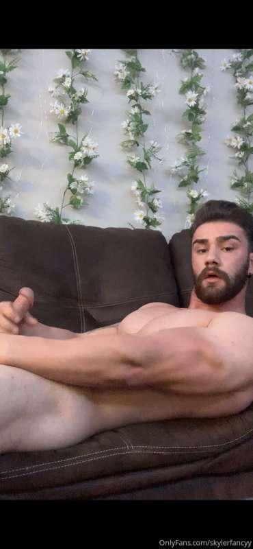 Picture taken from a video 🆙🍆