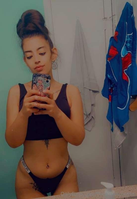 Chillin chillin 🖤
