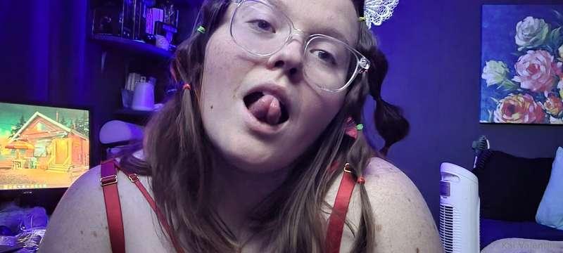 Its been so cold here I haven't wanted to take my clothes of..