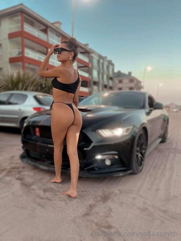 I wonder who you will ride. 😈💦