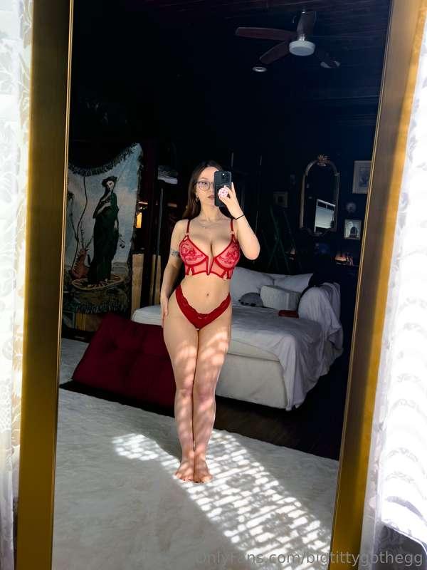 bigtittygothegg image #0
