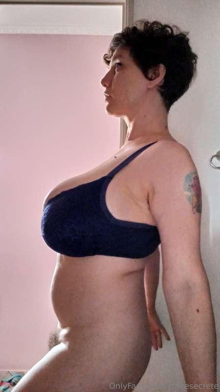 Trying to click a nice view of this bra...