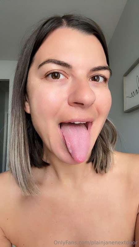 This tongue’s got secrets… wanna be my little experiment? 😛🔥