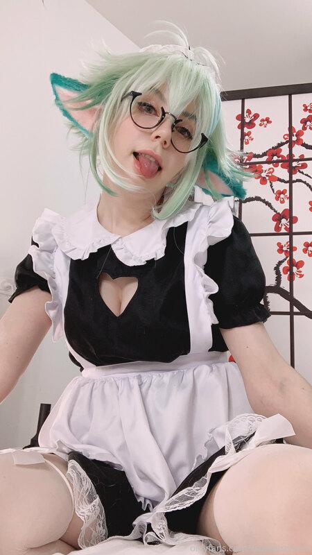 I spent 8 hours shooting maid Sucrose cosplay and I'm tired...
