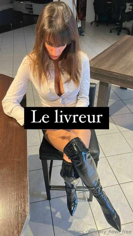Lety Howl a commandé un gros colis, pour remercier le livreu..