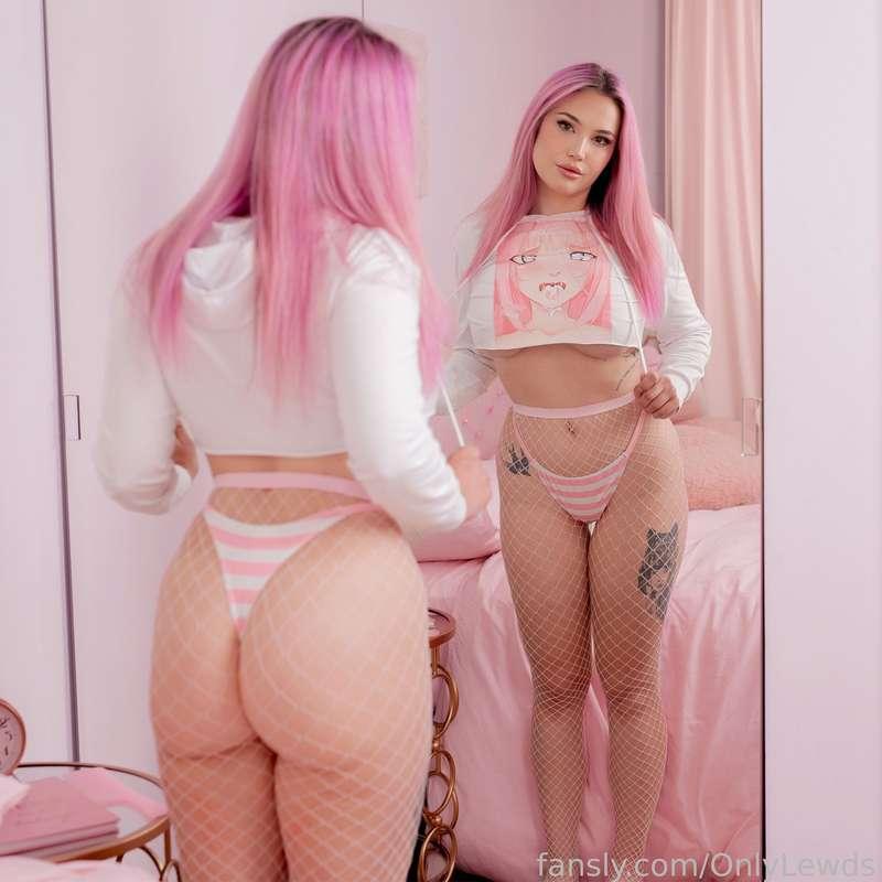 onlylewds image #3