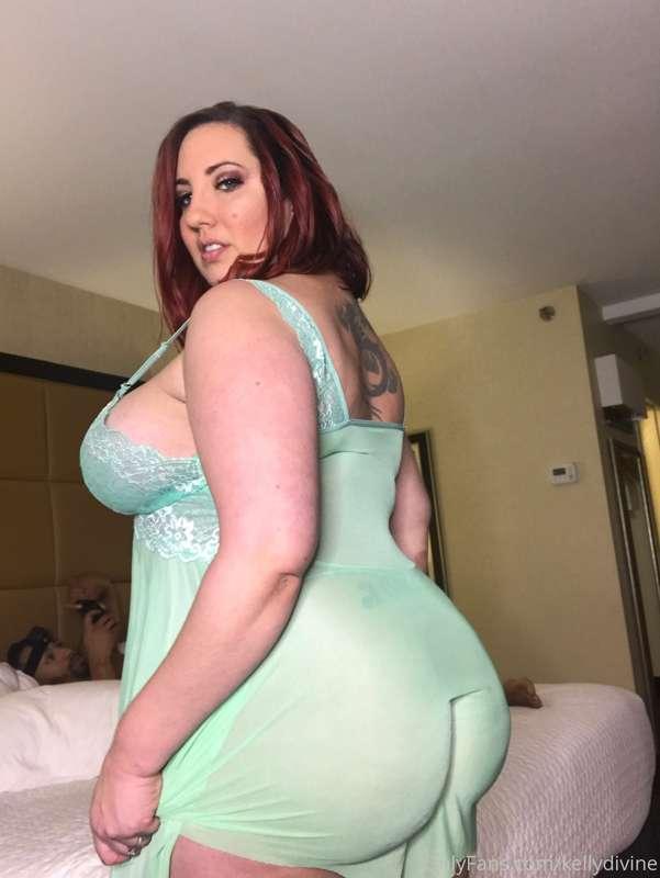 kellydivine image #3