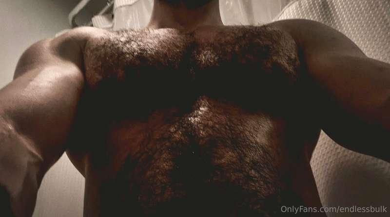 Hot n Sweaty after chest day