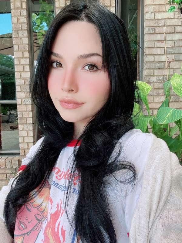 just me, being your favorite view 😘