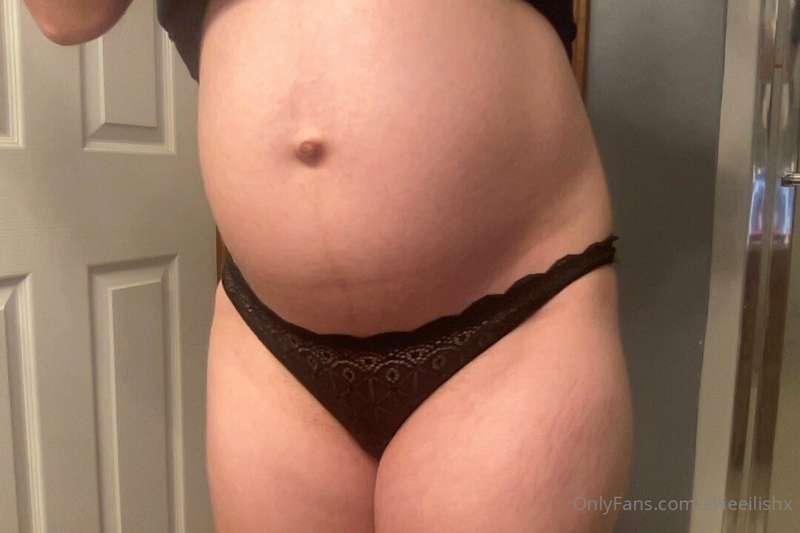 Throwback to when I was pregnant for the many that asked <3