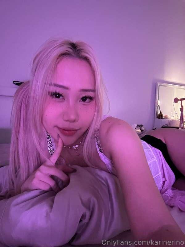 laying in bed hbu