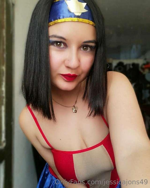 Holis me estrañan?

Do you miss me?