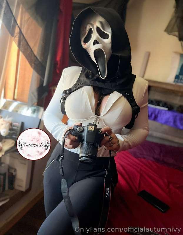 Did you happen to watch my Ghostface video with @twinkleskel..