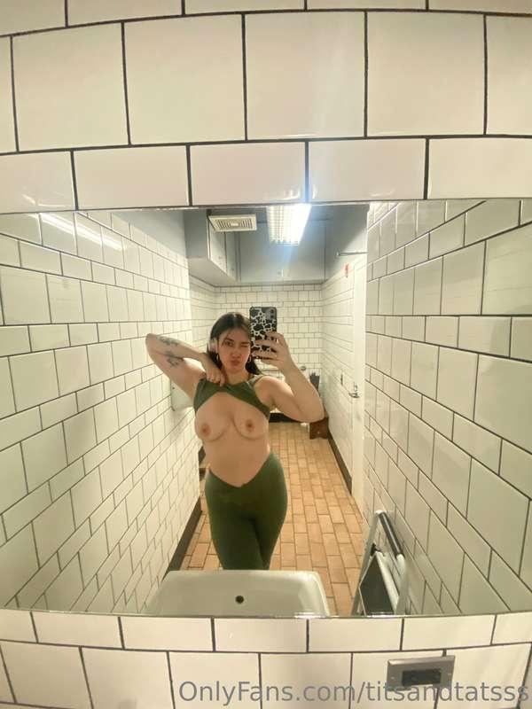 titsandtatsss image #1