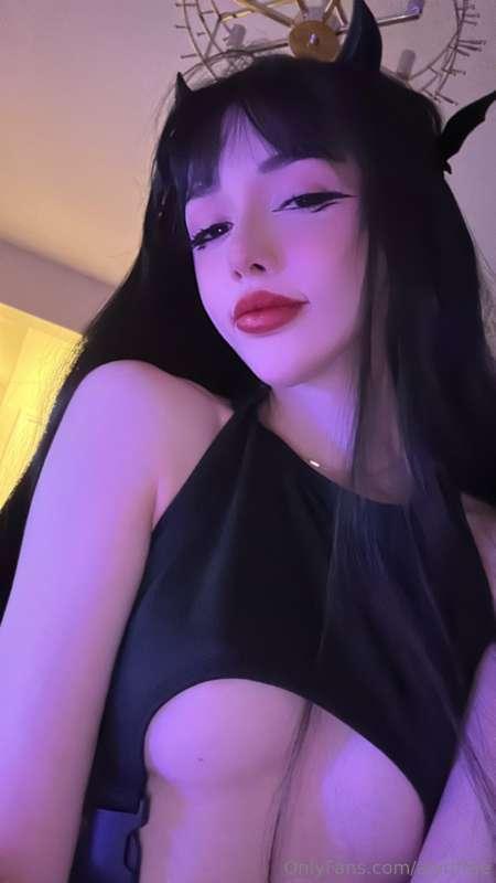 **🖤 Access to my VIP - https://onlyfans.com/alyri 🖤**

*Phot..