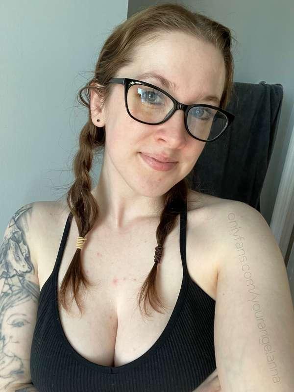 Happy Friday! 😊 I hope you enjoy the start to your weekend ♥..