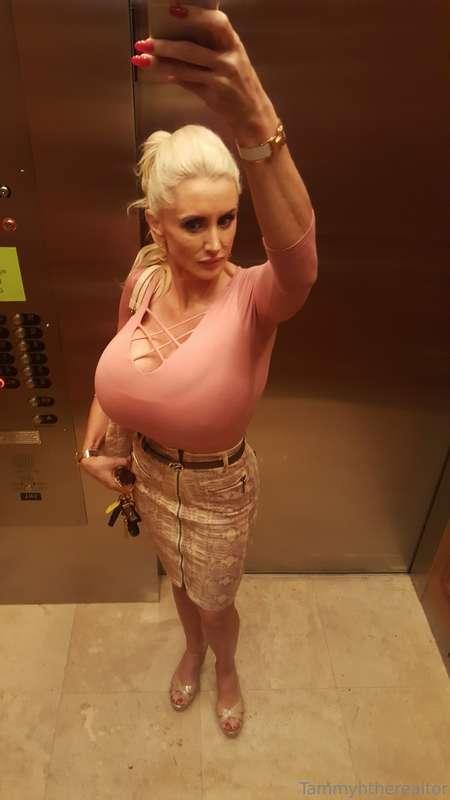 What do you think of this outfit?