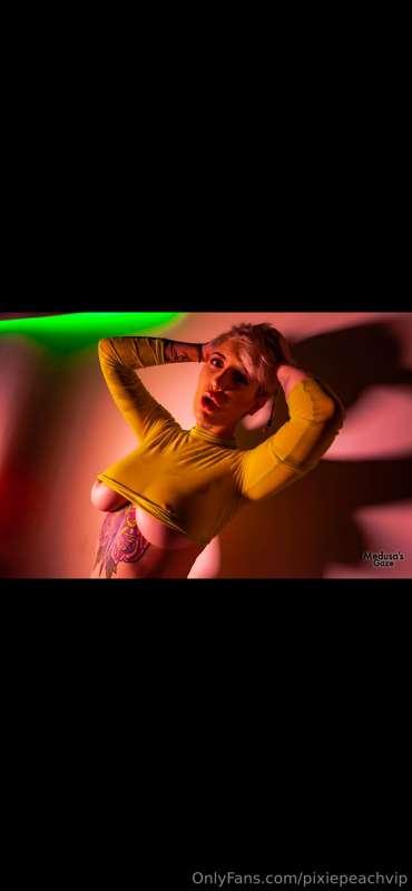 pixiepeachvip image #2