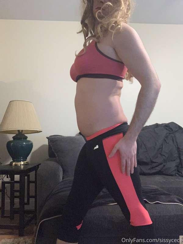 Wearing my workout outfit and decided it was too hot for pan..