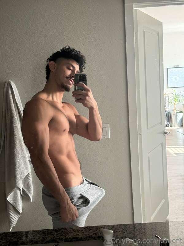 I go commando on weekends! 😎