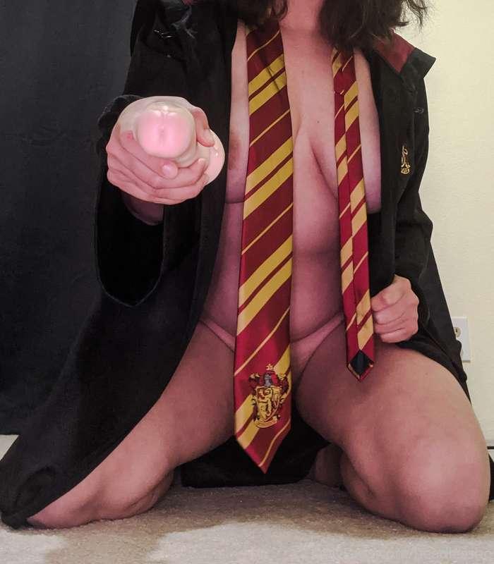 Aguamenti all over your face 💦💦