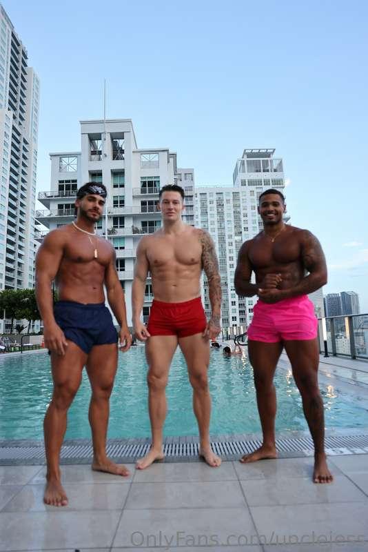 Who wants to see all of us together ?