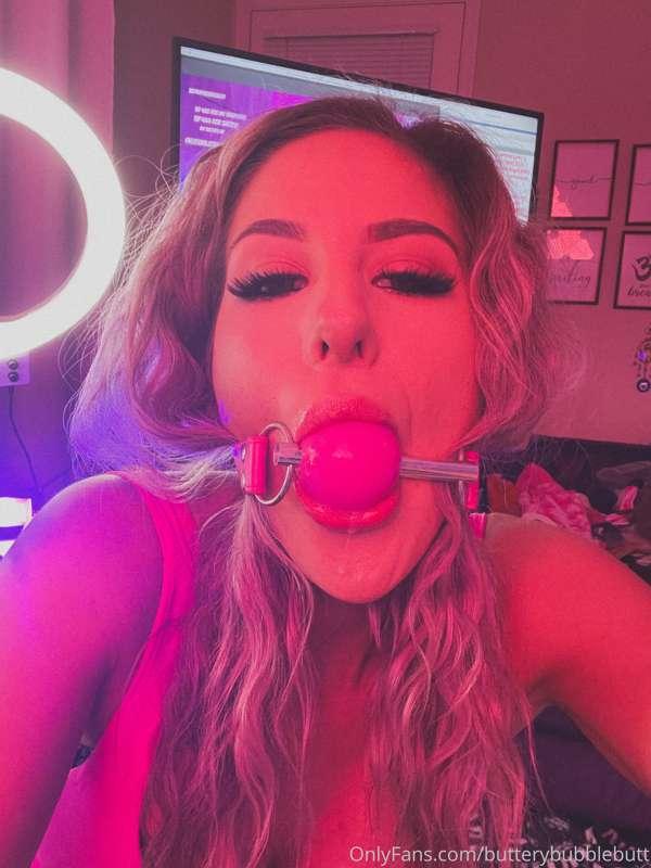 i wanna spit all over it like the fucking cum slut i am💧