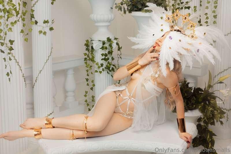 I'm ready to be worshipped